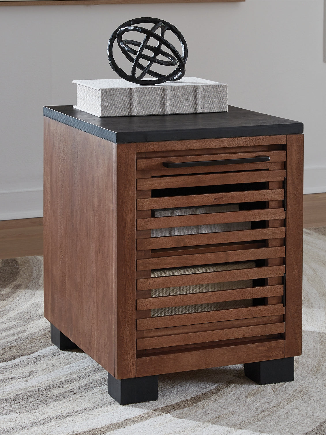 Kallari Chair Side End Table